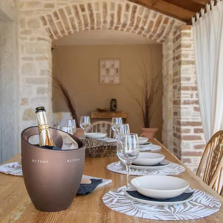Villa C'est La Vie